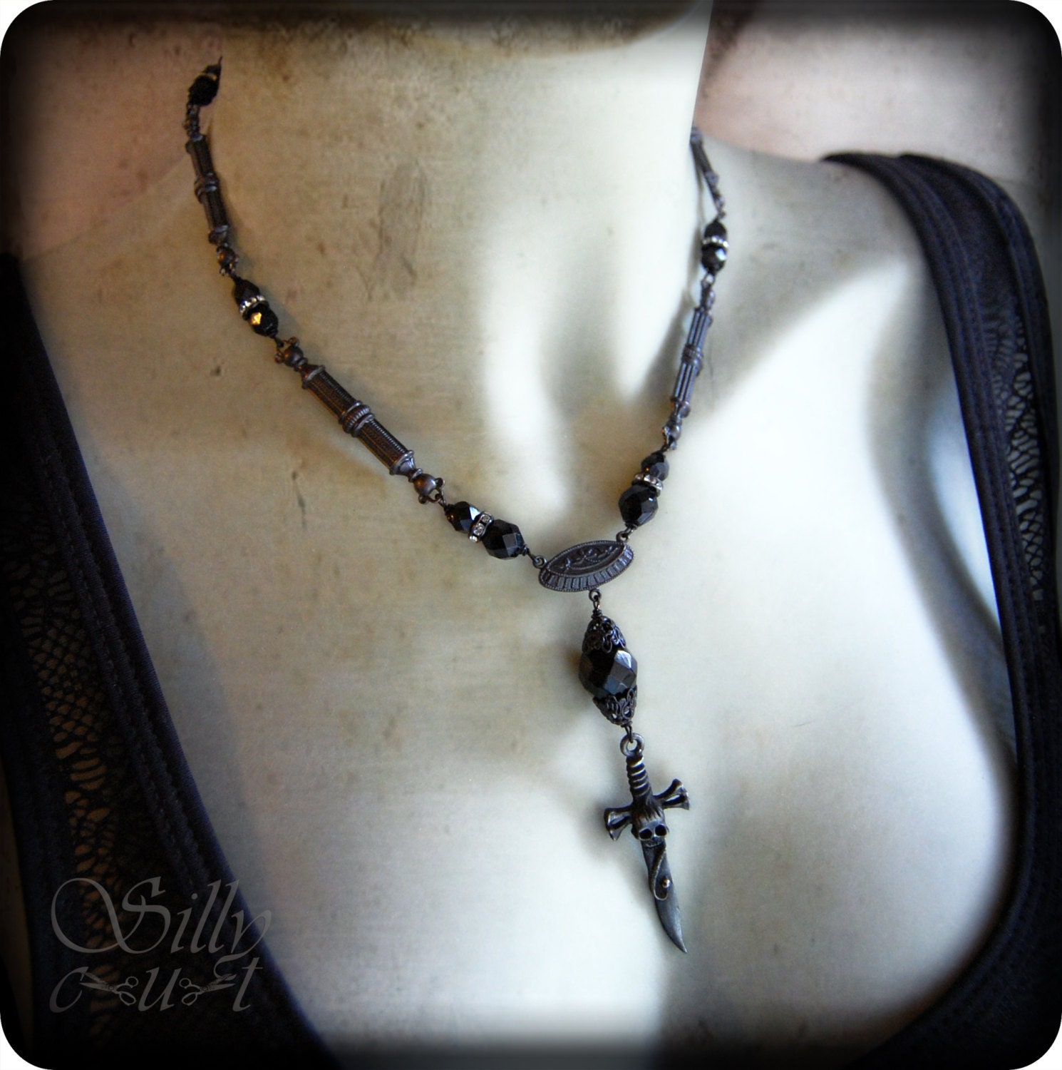 gothic necklace - dagger, skull, victorian, mourning, poison, sparkle, black