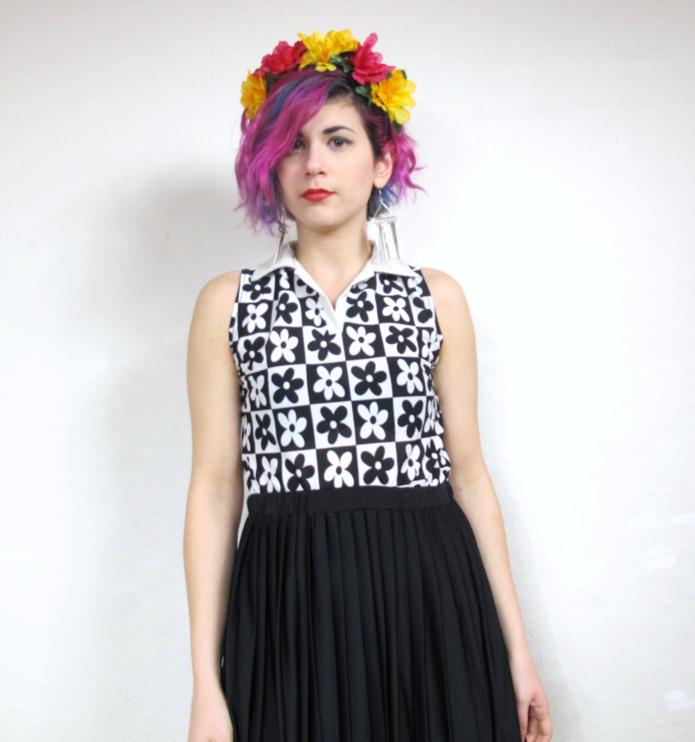 90s Flower Power Graphic Tank Top (XS/S)