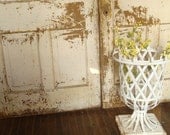 Vintage Iron Planter, Urn , Wrought Iron splendid in the garden, front porch, white, shabby chic home Decor SaffronColordPony