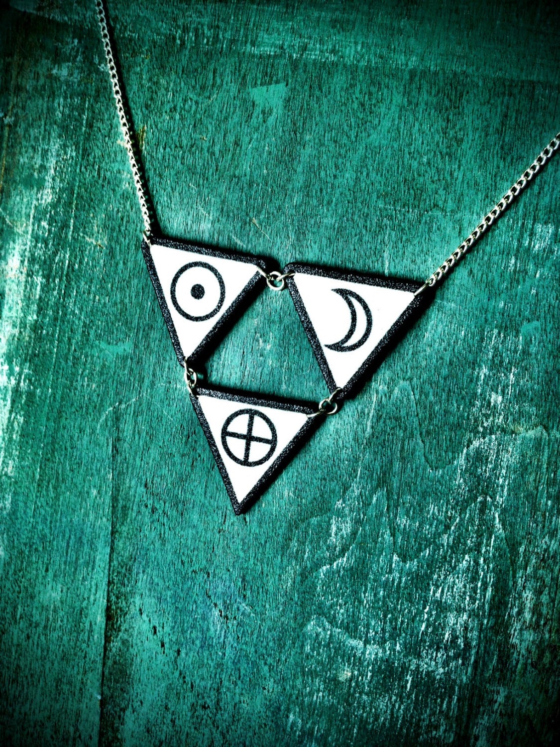 Triangle circle symbol necklace black and white earth sun moon occult pentagram necklace with silver plated chain NEW