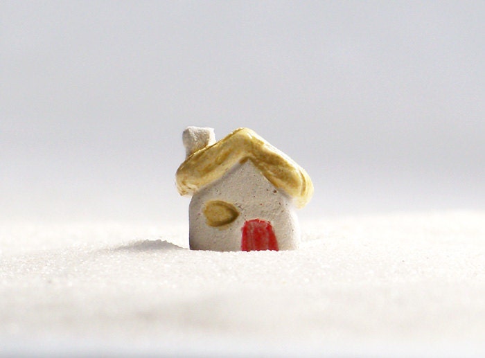 Miniature cottage with red door and straw yellow roof, ceramic fairy house - lil village no65