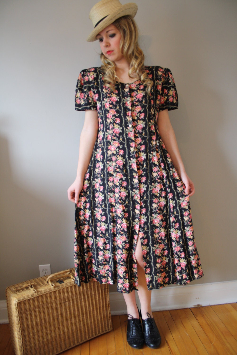 vintage grunge dress preppy / 1980s floral roses pink black