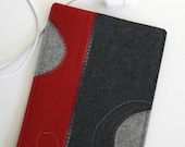 Felt Ipad Mini Sleeve in Merino Wool Red and Charcoal