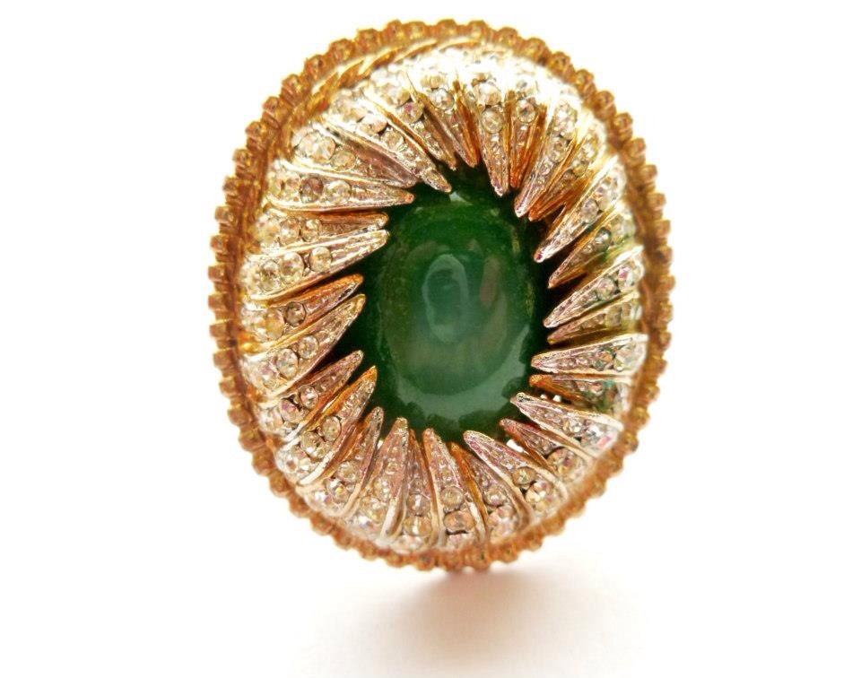 Vintage Rhinestone Green Cabochon Cocktail Ring