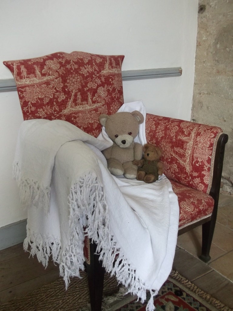 French Vintage Rustic Blanket