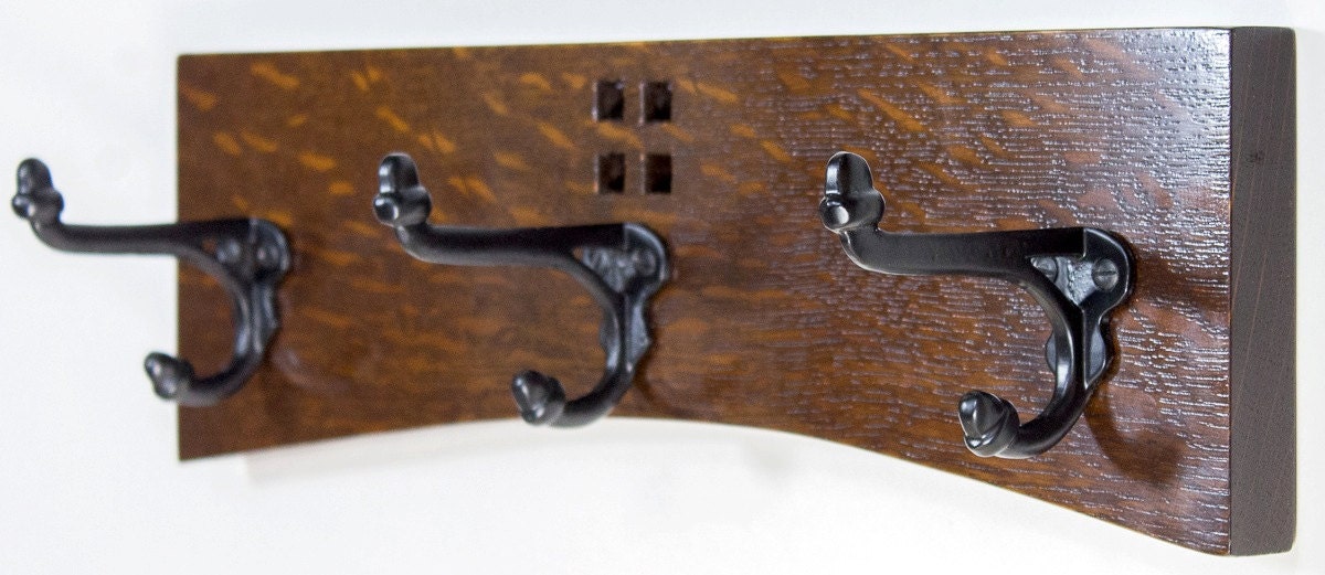 Arts and Crafts / Mission 14 Inch 3 Cast Iron Hook Coat Rack