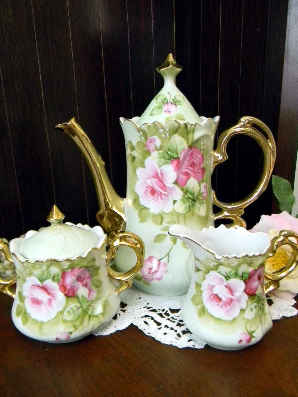 Lefton Heritage Teapot -  Tea Pot Sugar and Creamer Made in Japan 9879