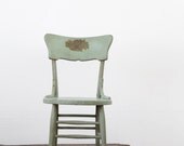 Vintage Painted Wood Chair / Primitive Chair