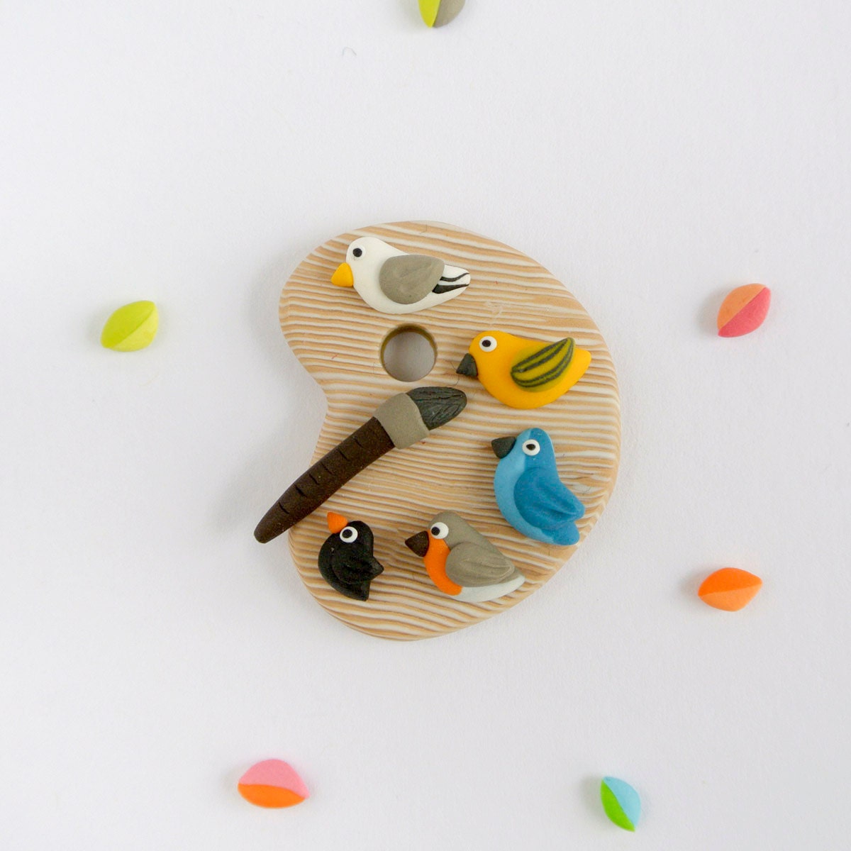 Bird Palette Brooch - Fun handmade jewelry in polymer clay - Animal Palette Series