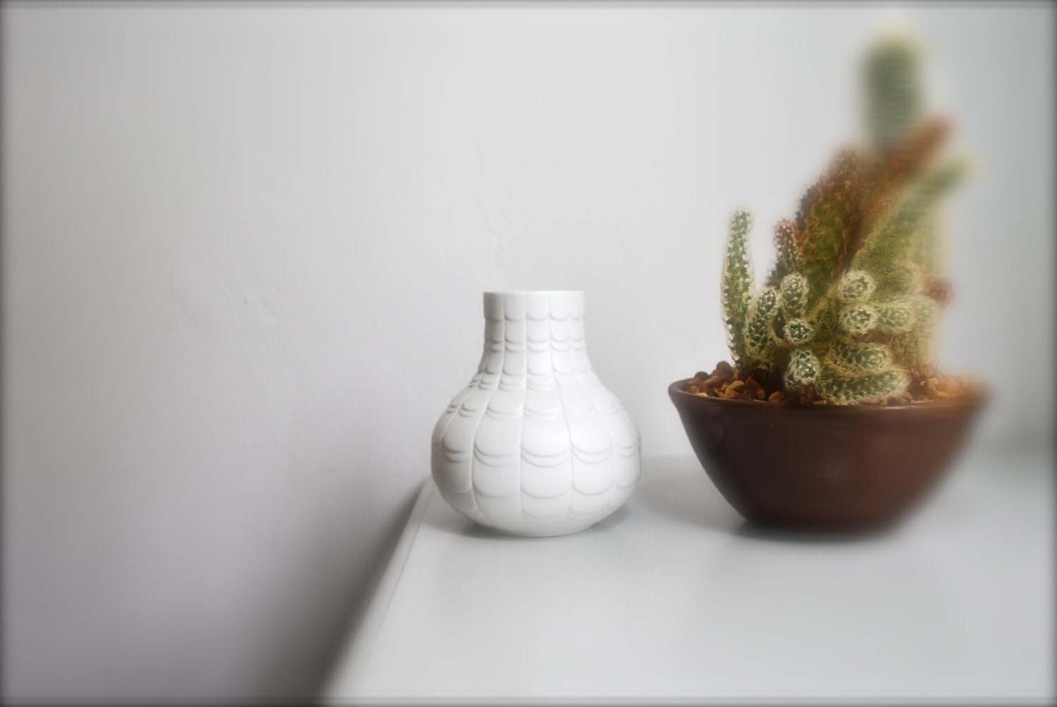 Mid Century Scherzer Bavaria White Matte Porcelain Art Vase 60s