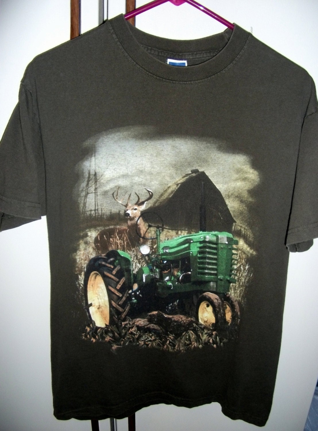 Vintage John Deere Tractor T Shirt Large fits to 40" Chest Only 10 USD