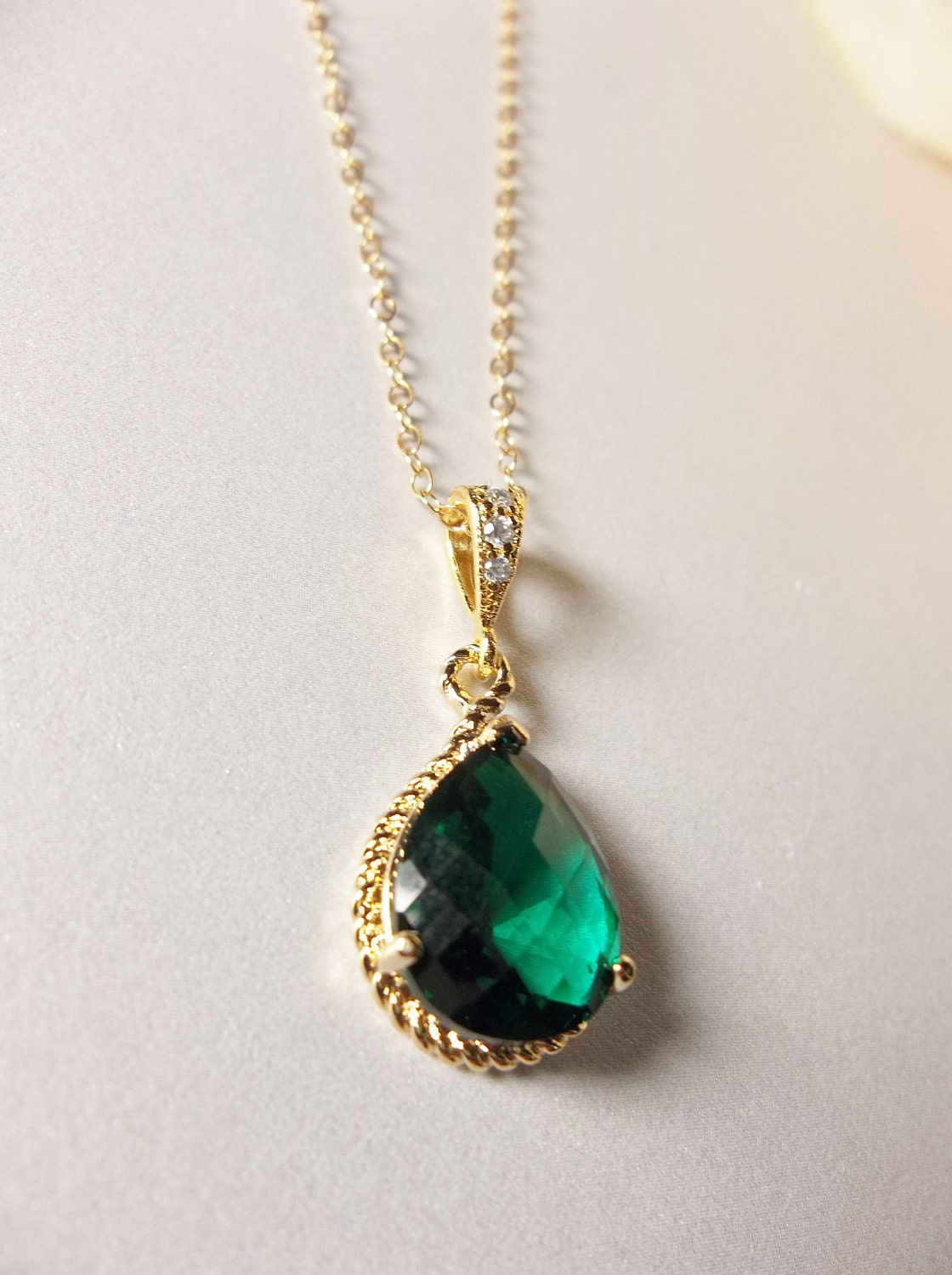 Emerald necklace - Czech glass - gold filled - Irish- May birthstone - Bridal jewelry - Bridesmaids - gift -