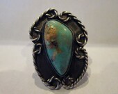Gorgeous Vintage Large Unique Turquoise Stone Sterling Silver Ring Size 5 Dark Patina Rope Accents Indian Native American Craftsmanship