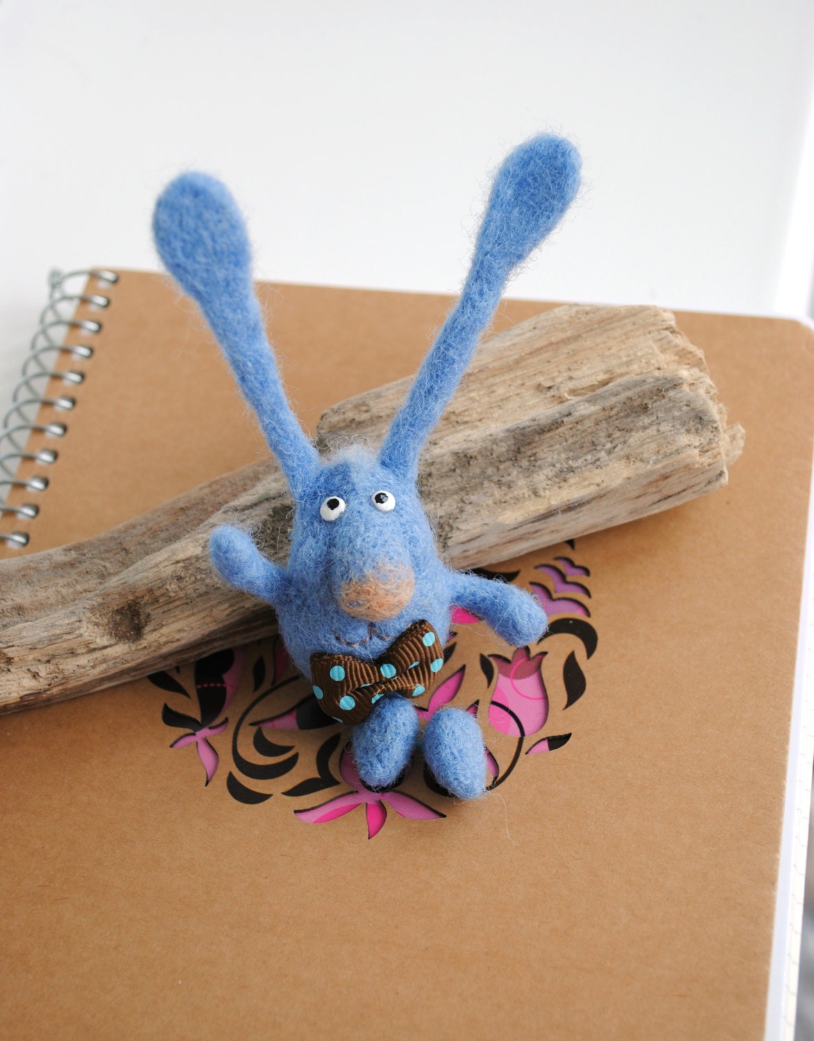 Bunny Brooch, Needle Felted Bunny, Needle Felted Brooch, Felted Animal, Rabbit, Pin, Felt Miniature