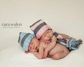 Newborn Twin Girl Boy Hats, Twin Photo Prop, Elf Hats, Blue and Pink Beanies.