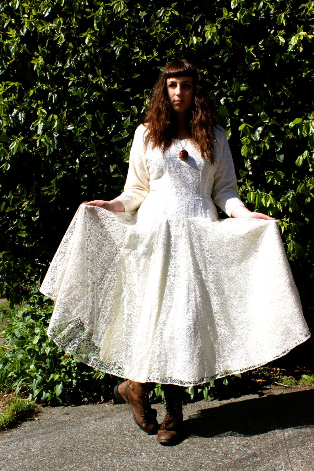 Vintage 1950s White Lace Long Sleeve Formal Dress size M/L