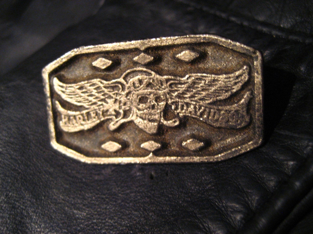 Vintage Harley Davidson Motorcycles Pin Badge Button Metal Pewter Biker