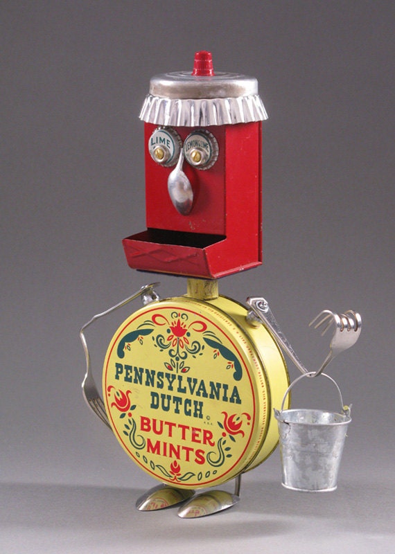 Found object robot sculpture - Miss Willie