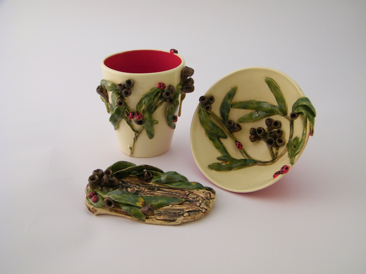 3 Piece Set - Ceramic Bowl, Vessel & Tealight Candle Holder with sculpted Ladybugs, Gumnuts, Leaves