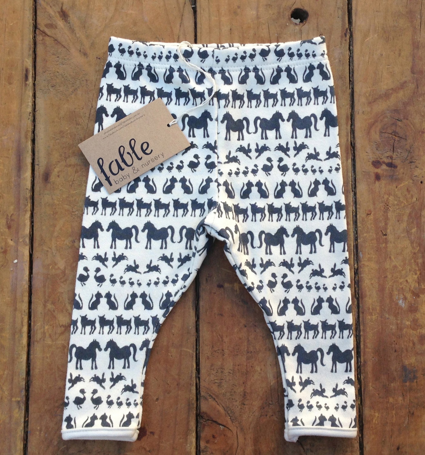 Hand Printed Organic Cotton Leggings - Navy Animals on Cream