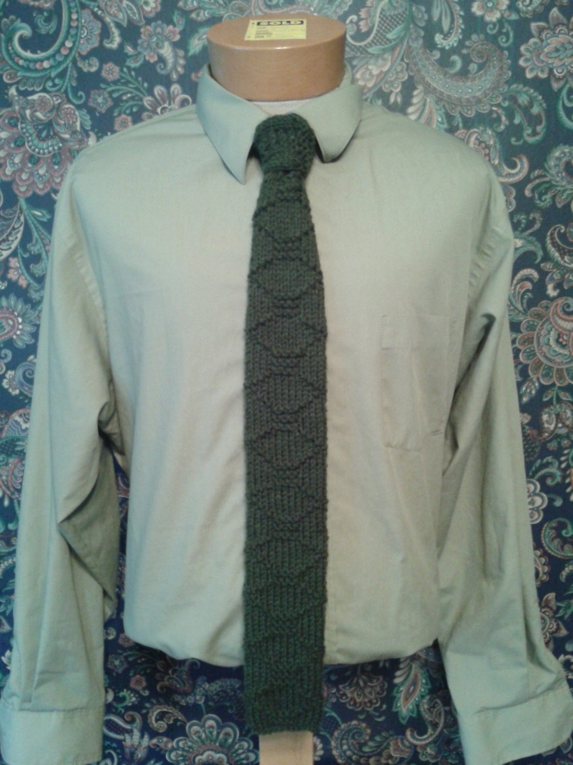 Squashed Hexagon Knit Tie