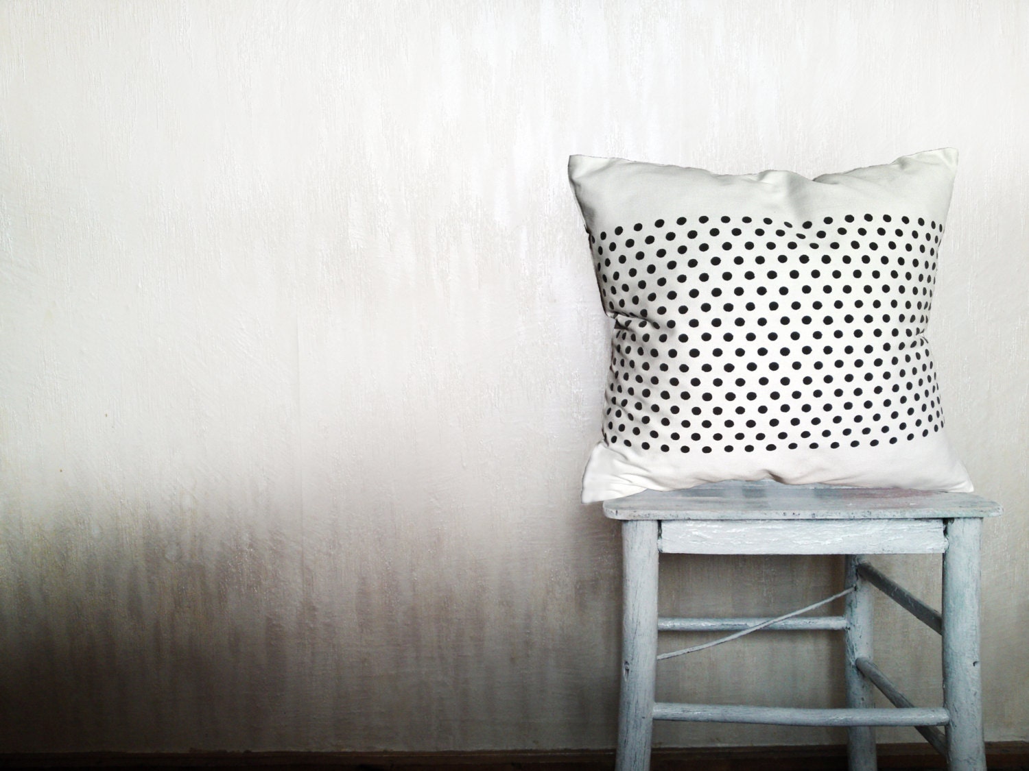 Polka dots pillow decorative throw pillow geometrical pillow cover blue cotton toss dotted pillow case bedroom set 18x18 inches ohtteam