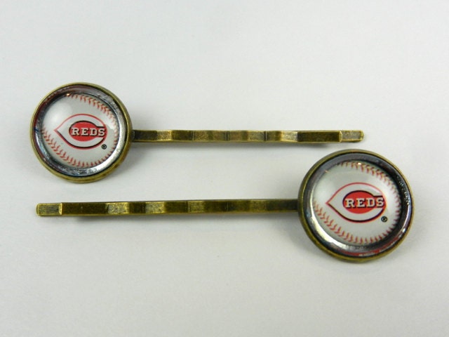 Cincinnati Reds Glass Bobby Pins, Images Cut From Baseball Cards