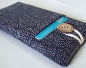 iPhone 5 sleeve / iPhone 5 pouch / iPhone 5 cover with pocket & button - Japanese Indigo fans