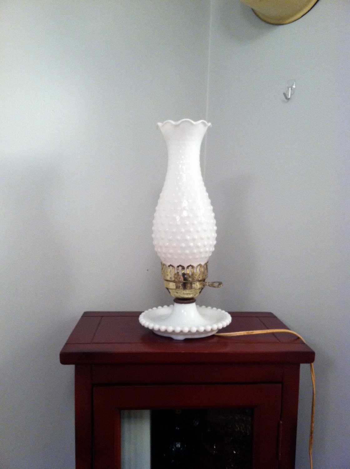 of glass Lamp milk Antique Hobnail Glass value Milk  lamp