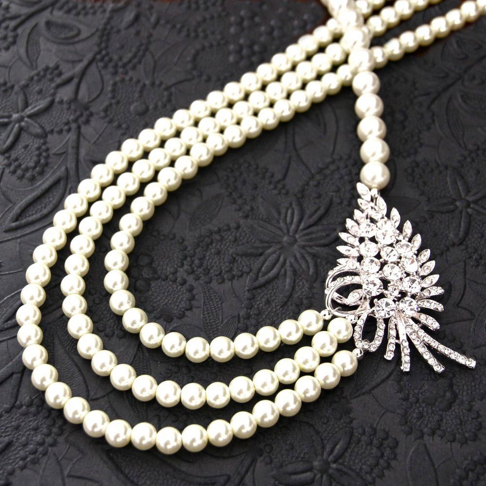 Bridal Necklace Statement Necklace Vintage Style Wedding Jewelry Pearl Necklace Crystal Necklace Ivory White Bridesmaid Necklace AMORE