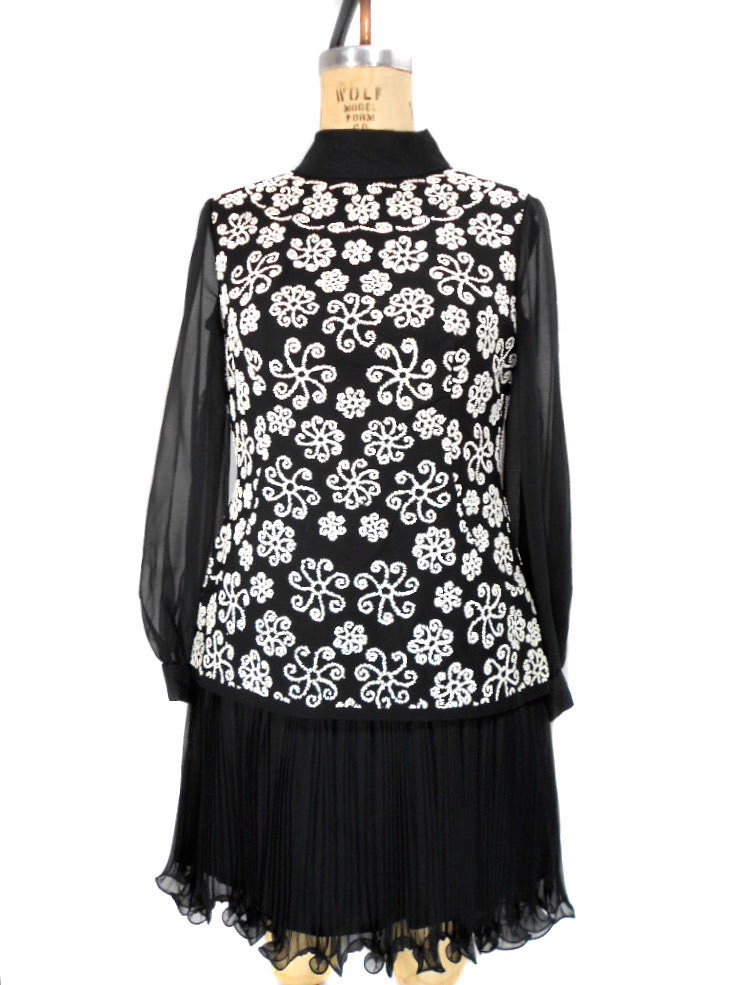 1960s Floral Beaded Shift Dress - Mock Beading - Mad Men - Black White - Party Cocktail Dress - Size Medium