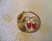 1920s Gilt Leaf Brooch with Plastic Berries