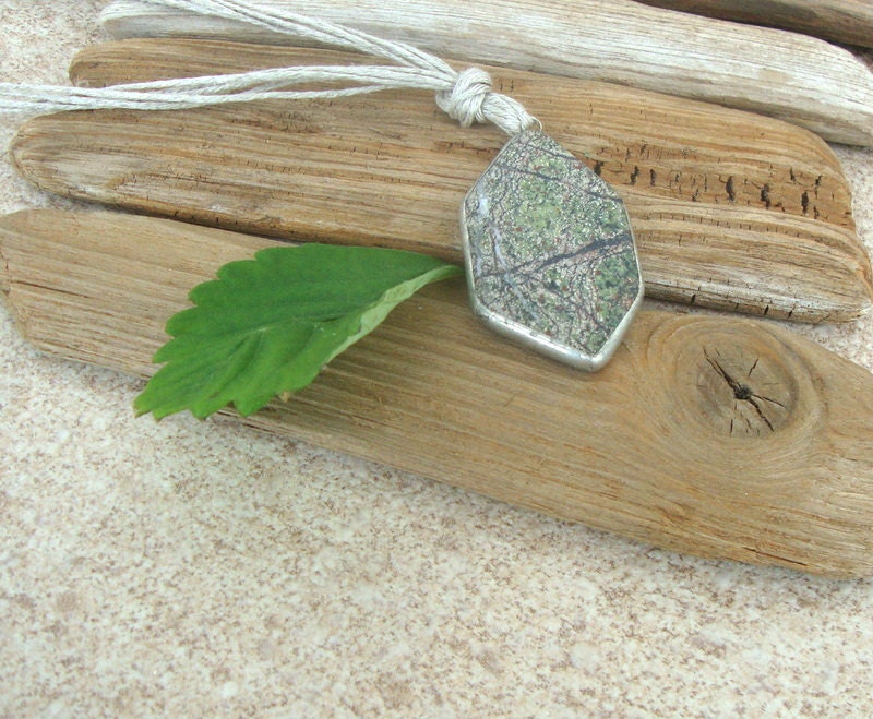 Natural stone pendant / linen necklace / eco friendly necklace / long necklace / organic necklace / green