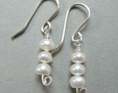 Pearl blossom earrings