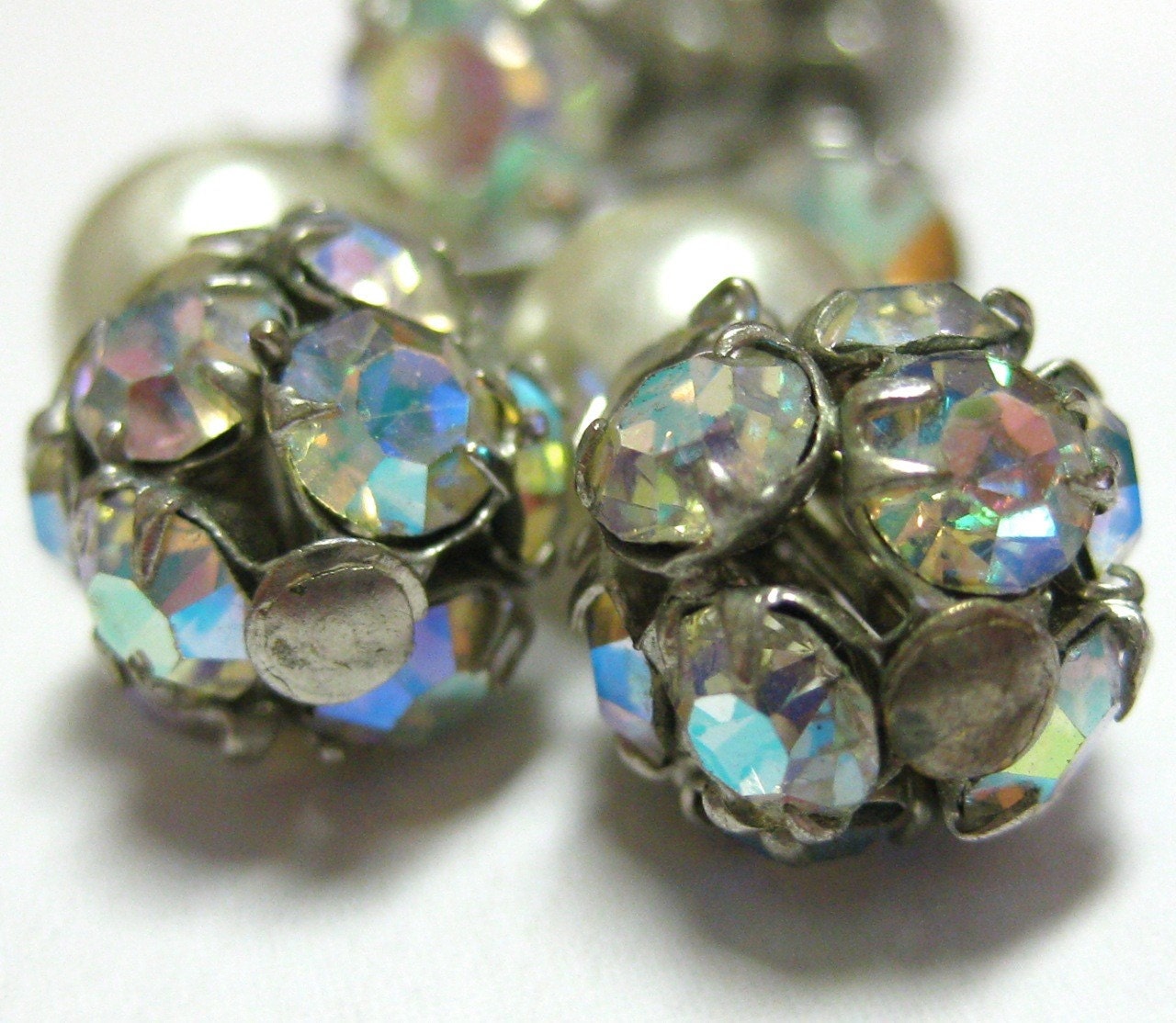 50s Pearl Rhinestone Dangle Screwback Earrings