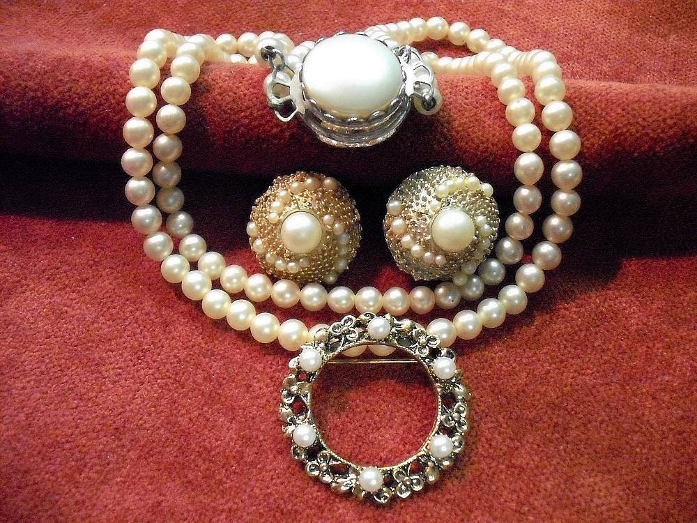 Grandma's Pearls - Vintage Pearl Jewelry Grouping