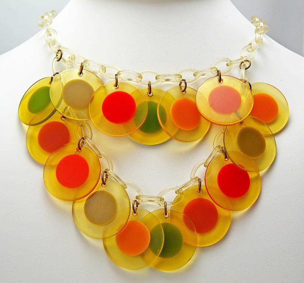 Art Deco Lucite Dangling Disc Necklace