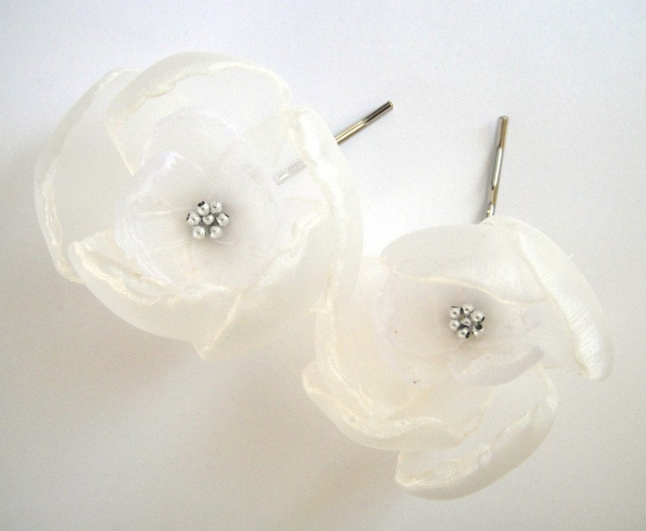 romantic champagne and ivory white rose blossom flower bobby pins (2 pieces)