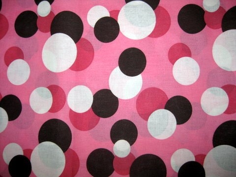 Nursing Cover - Pink Overlapping Dots