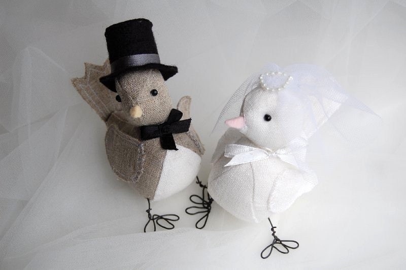 WEDDING CAKETOPPER LOVEBIRDS TOP HAT MADE TO ORDER