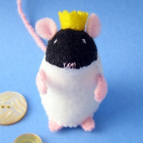 Ratticus Rex - Small Felt Plush