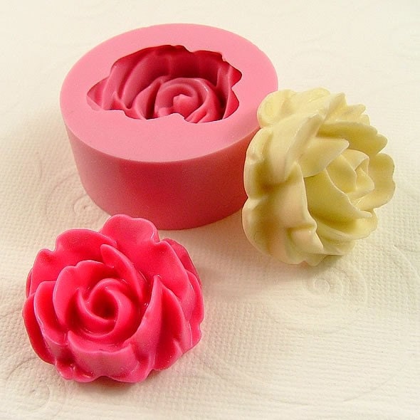 Large Rose Cabochon Flexible Mold/Mould (32mm) for Crafts, Jewelry, Scrapbooking  (wax, soap, resin, paper,  pmc, polymer clay) (186)