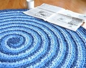 EKRA Custom Round Crochet Rug 4 feet in diameter