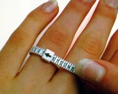 Adjustable Ring Sizer - Find your perfect size - FREE SHIPPING in the US - Sizes 1 thru 17 - Ready to Ship