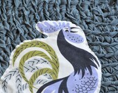 EKRA Rockin Rooster Round Crochet Upcycled Area Rug