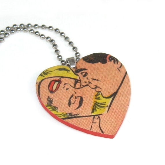 Heart Jewelry Comic Art Necklace Romantic Couple