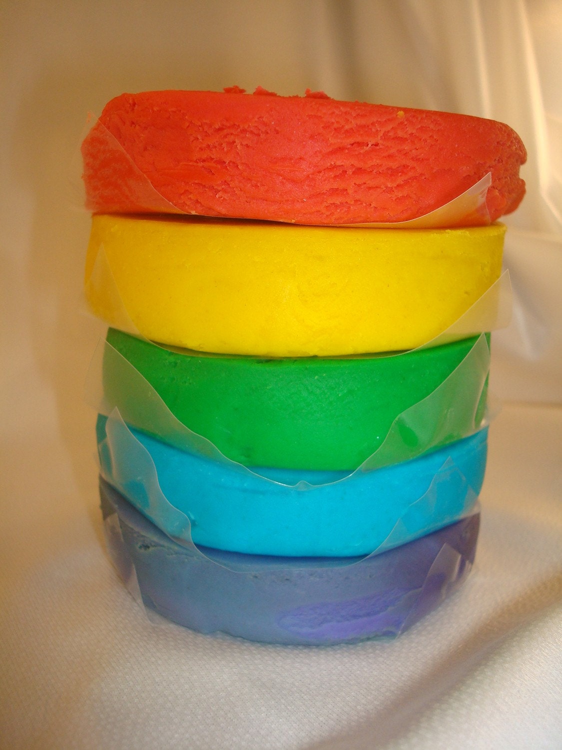 All Natural Children's Creative Dough - Rainbow Colors - Big 18 oz Tub - MumtazCreations