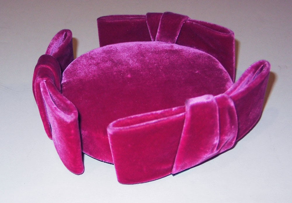 Vintage Pink Fushia Hattie Carnegie Hat from the 1960's