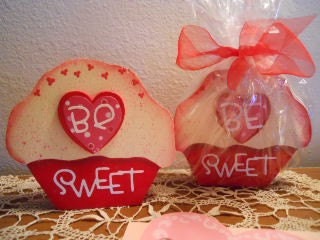 Valentine Be Sweet Cupcake