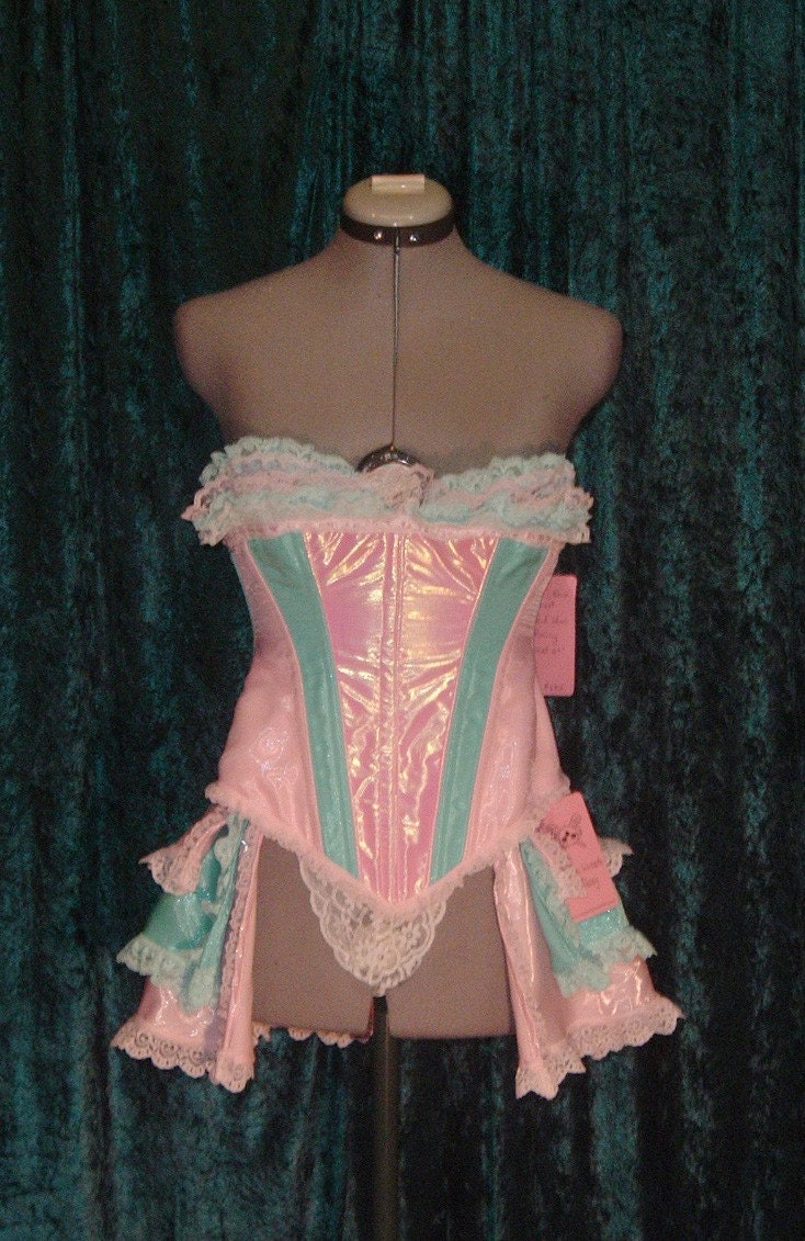 Showtime Burlesque Set